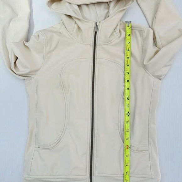 Lululemon au a Hoodie Ivory Softshell size 4 - Picture 10 of 11